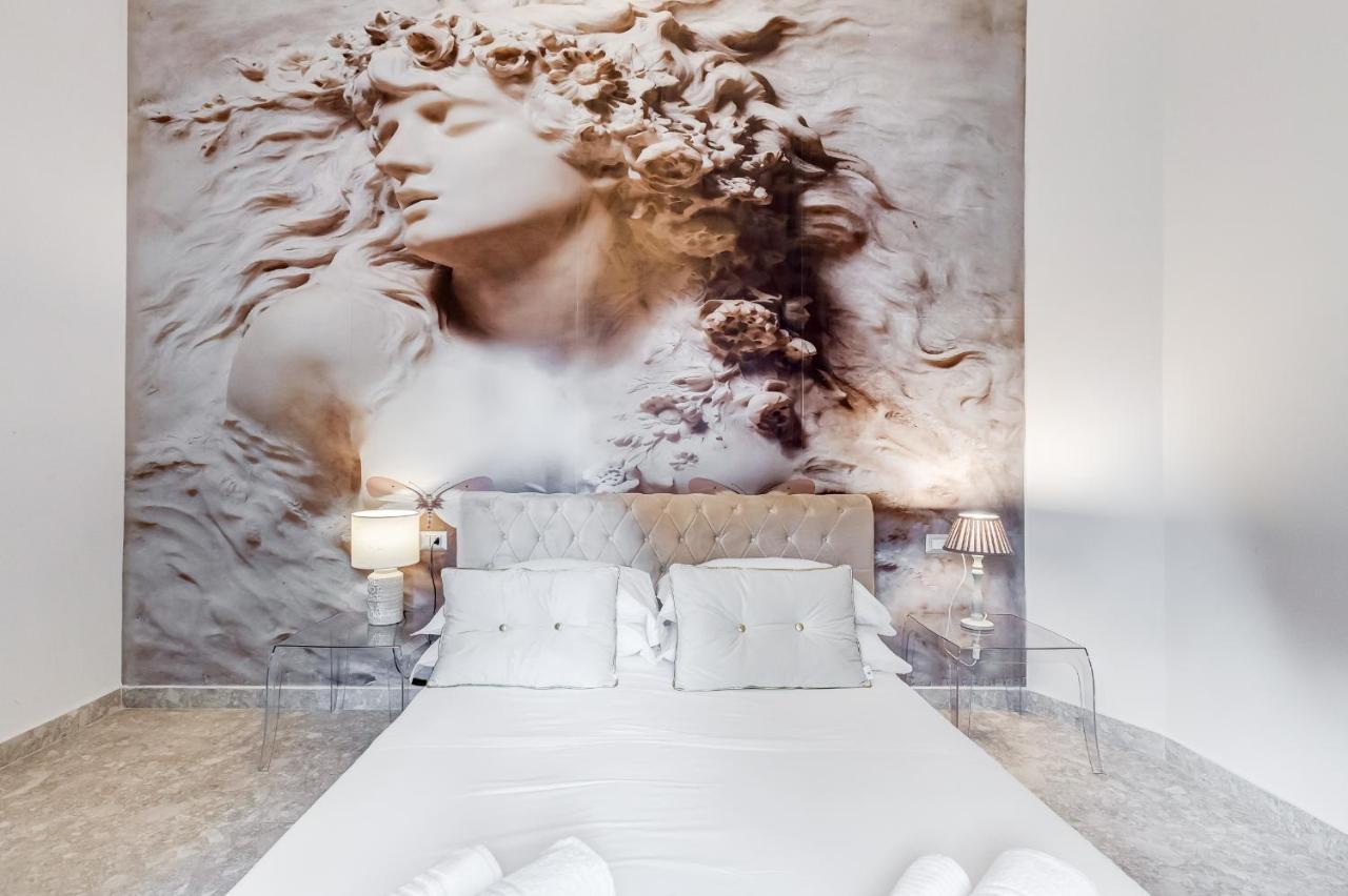 Trevi Fountain - New! - Your Italian Holidays Рим Экстерьер фото